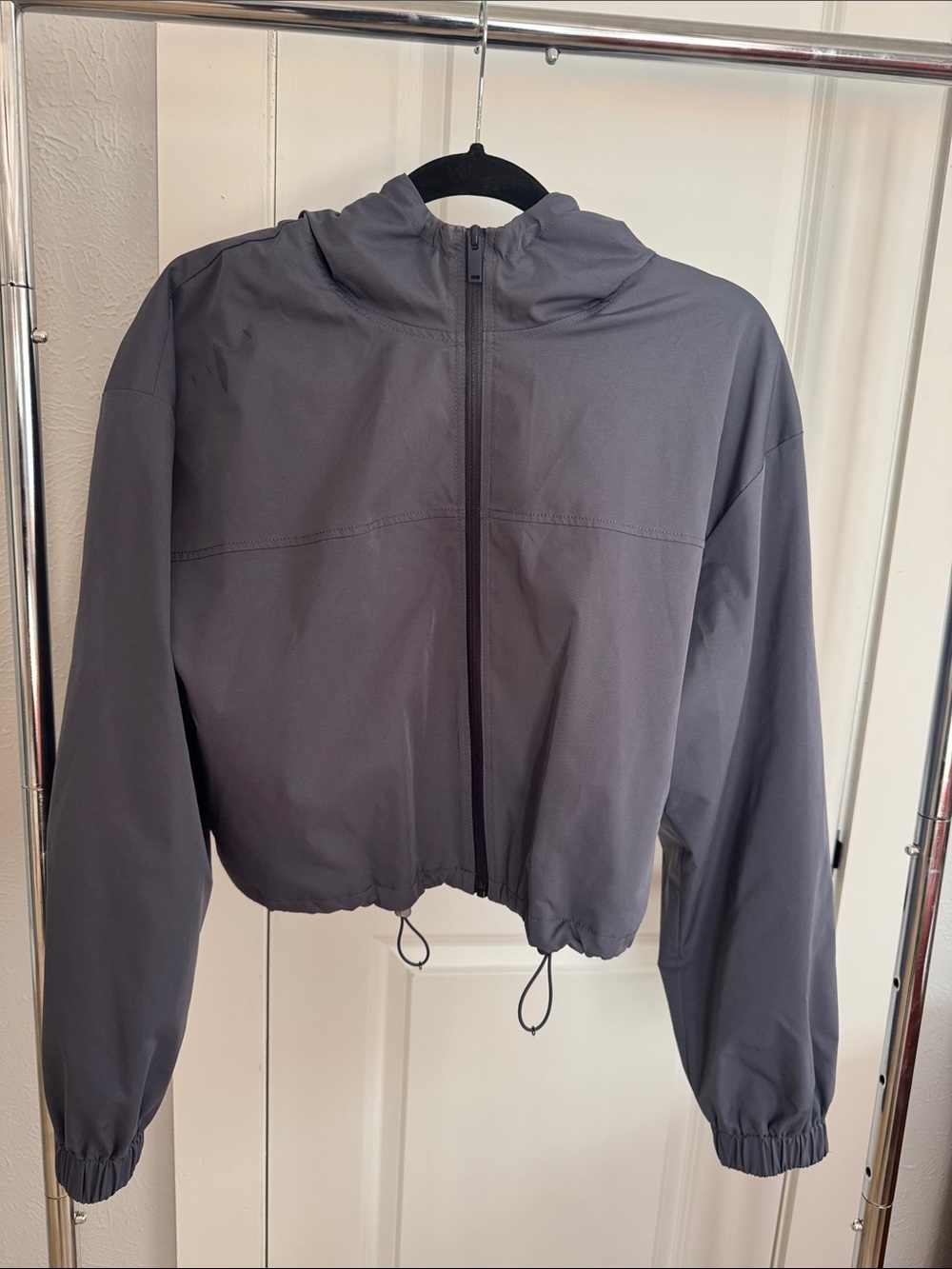 Aritzia Charcoal Cropped Hooded Bomber Jacket